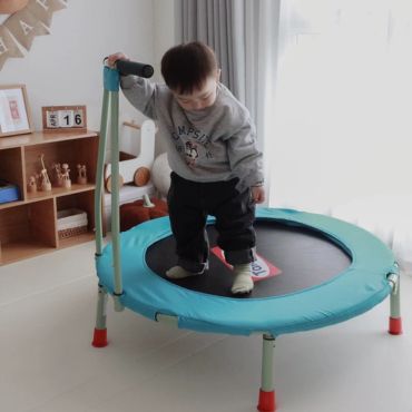 round indoor trampoline mini