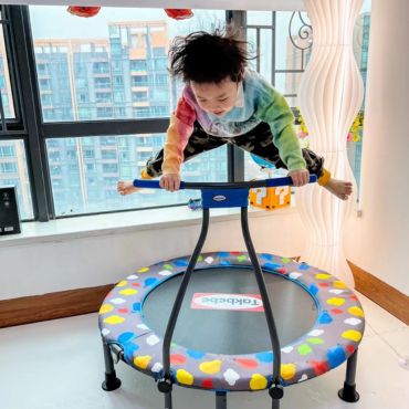happy with trampoline pin an tech (2)